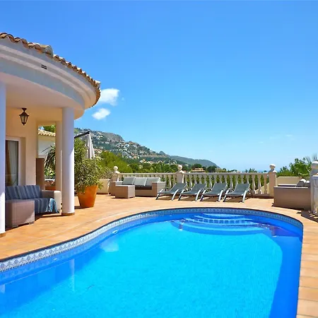 Guesthouse Villa Altea 招待所 阿尔啼